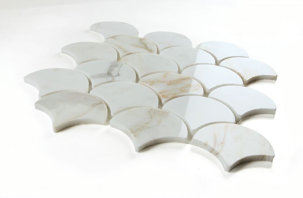 Dragon Scale Calacatta Gold Polished 9.75 x 10 Mosaic - Image 4